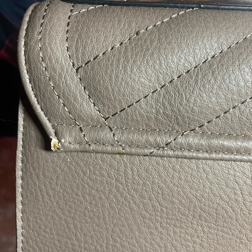 EUC Dune London Satchel - Picture 3 of 9